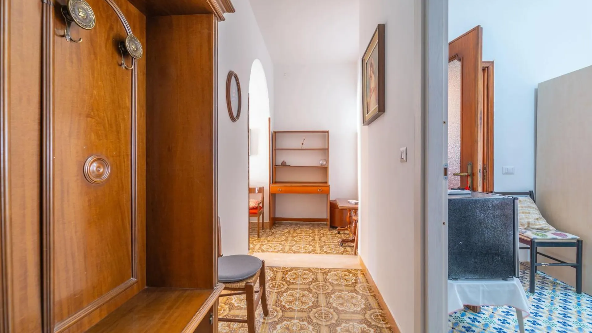 Brorent-Emilia Room 1 Olbia Guest house